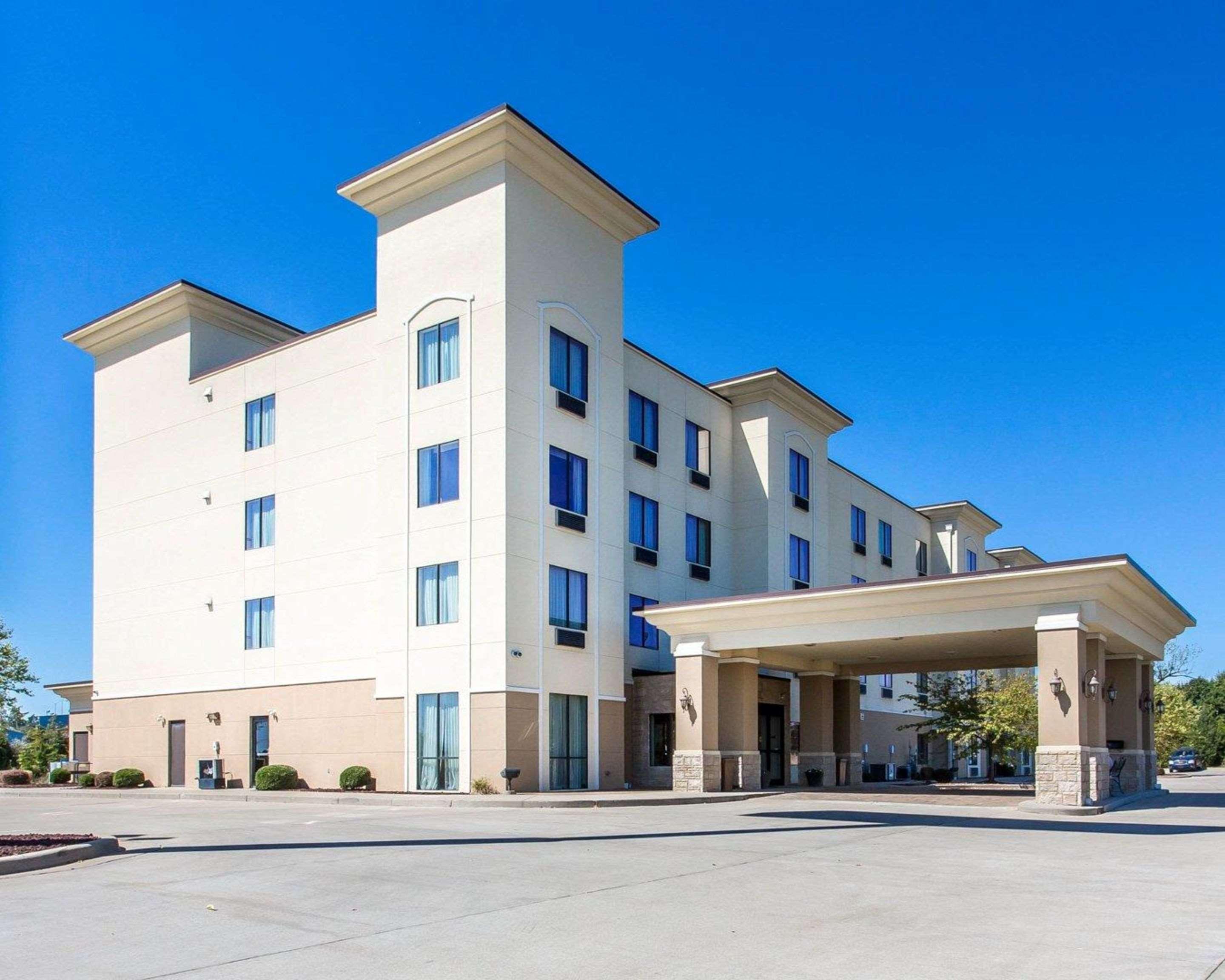 Comfort Inn & Suites Madisonville Εξωτερικό φωτογραφία